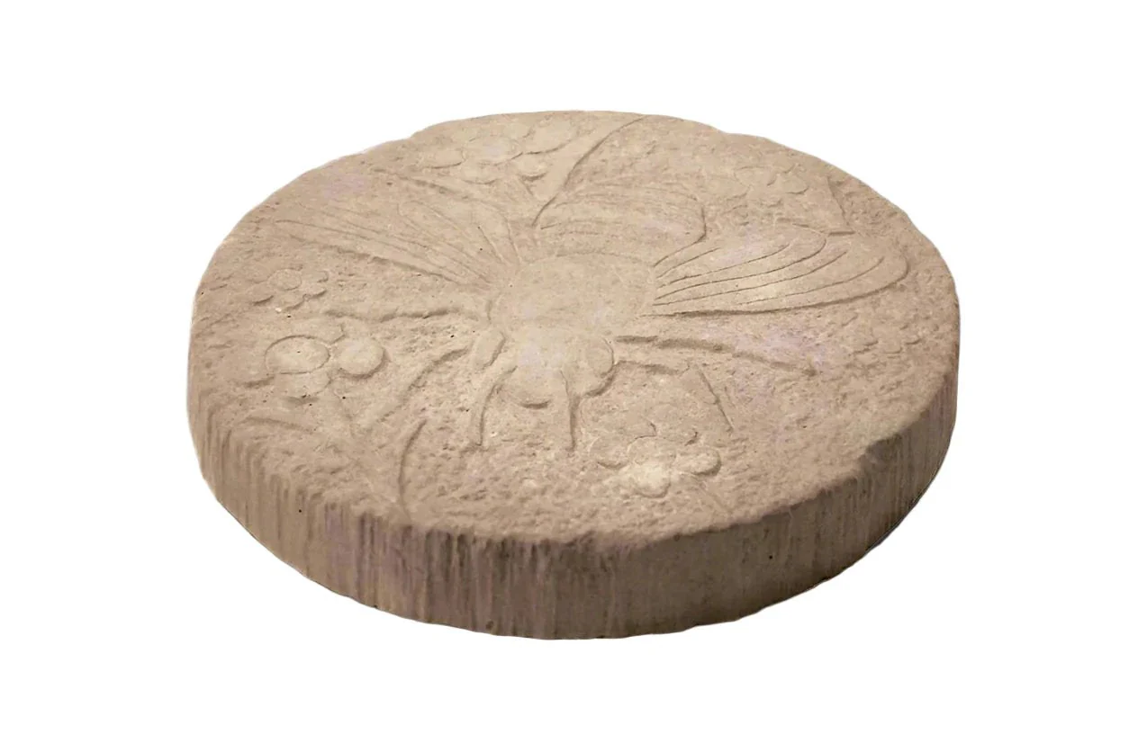 Garden Friends Concrete Stepping Stone 300mm - Bath Buff - Pack of 25 - Image 9