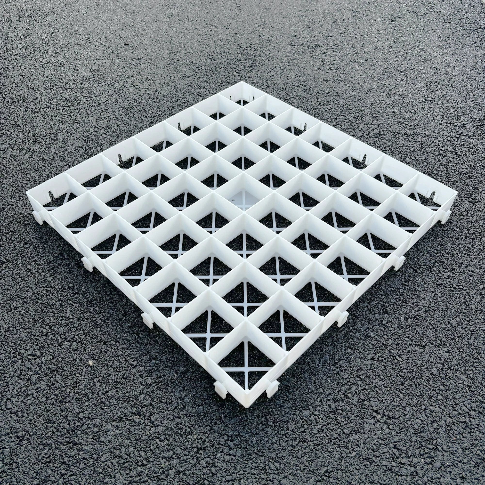 Gravel Grids Modular Permeable Containment System 500mm By 500mm By 40mm For Angular And Decorative Aggregate 5 To 35 Mm - Image 9