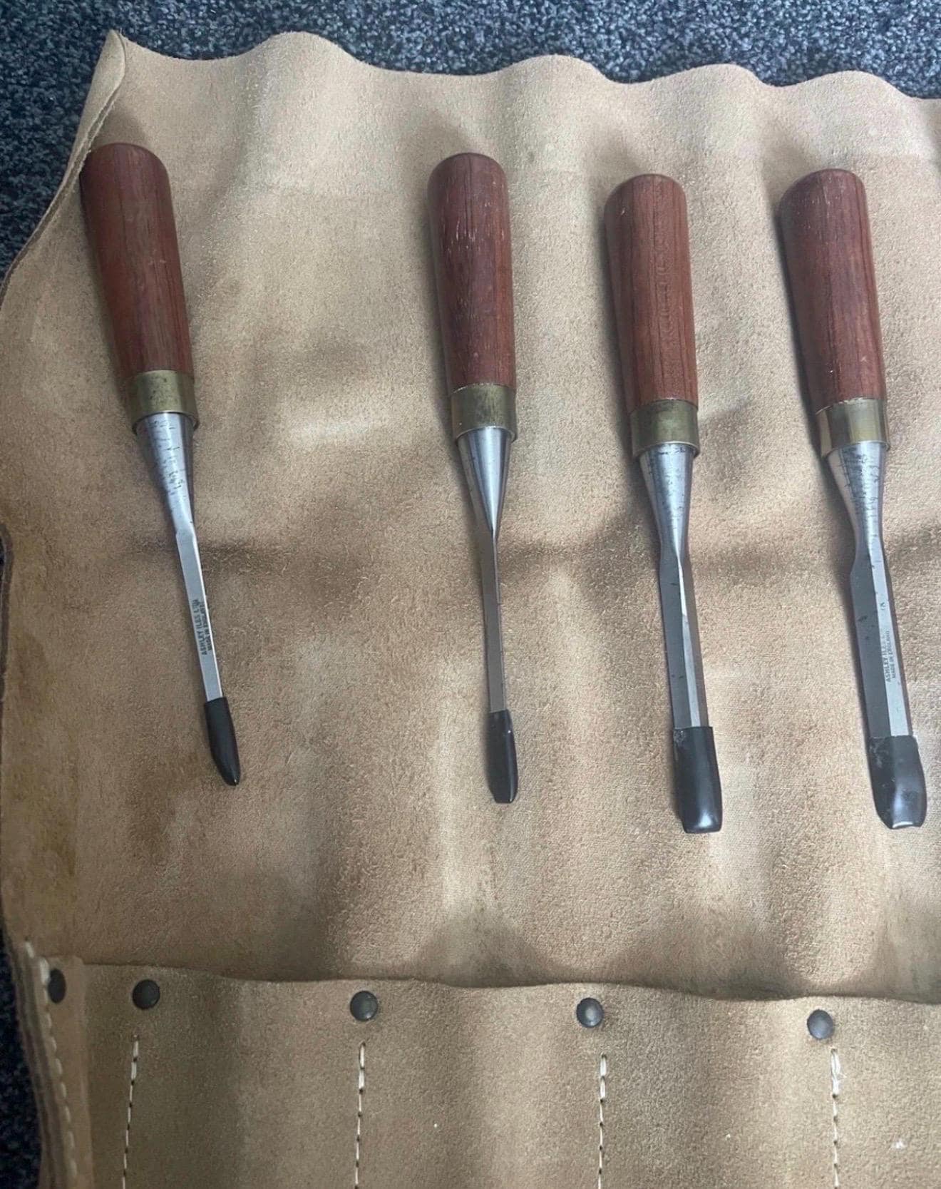 Handmade Woodworking Chisel Set | Traditional Wood Carving Tools for Craftsmen & Carpenters - Image 4