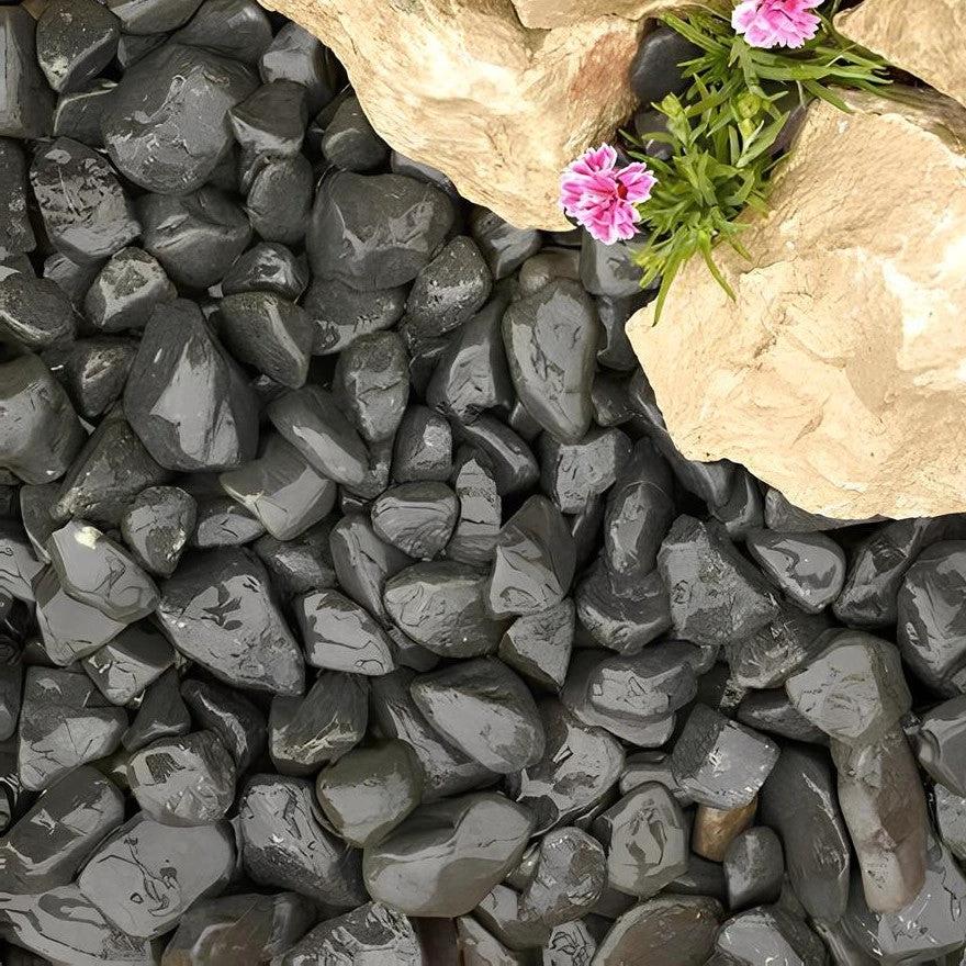 Midnight Granite 60-120mm Decorative Cobbles - Image 2