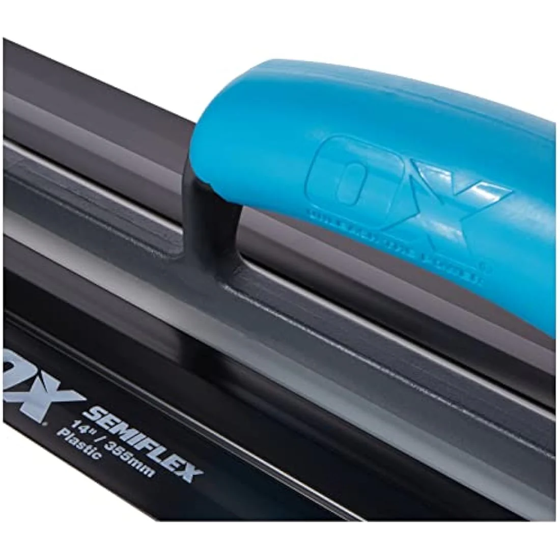 OX Pro Semi Flex Plastic Trowel 14in / 355 x 138 mm - Image 2