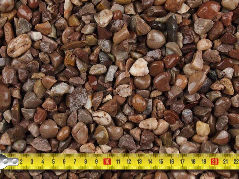 Rose Quartzite Gravel 20mm 25/50 20kg Bags - Image 3
