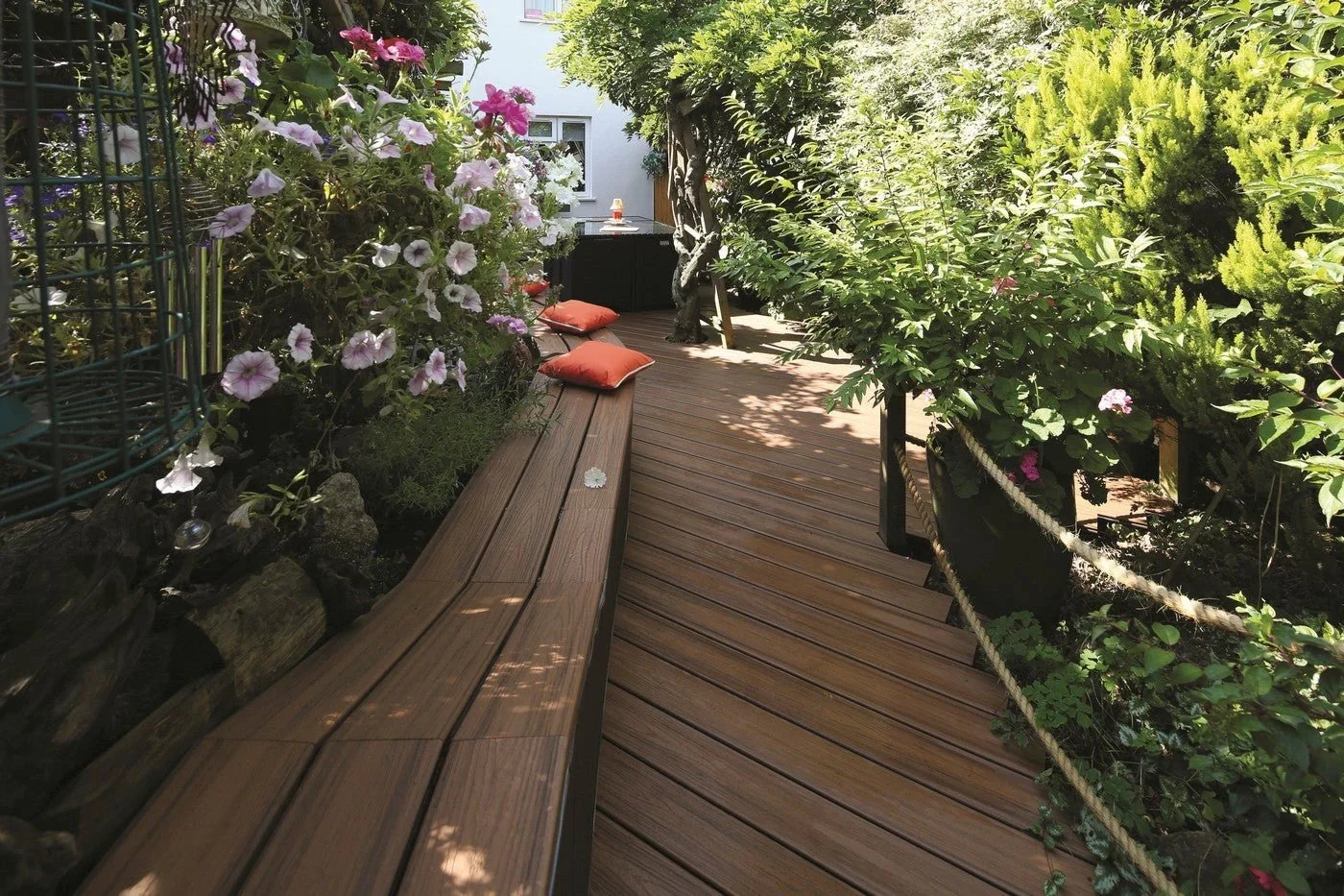 Trex Decking Board Composite Solid 25mmx140mm Tiki Torch 3660mm - Image 7