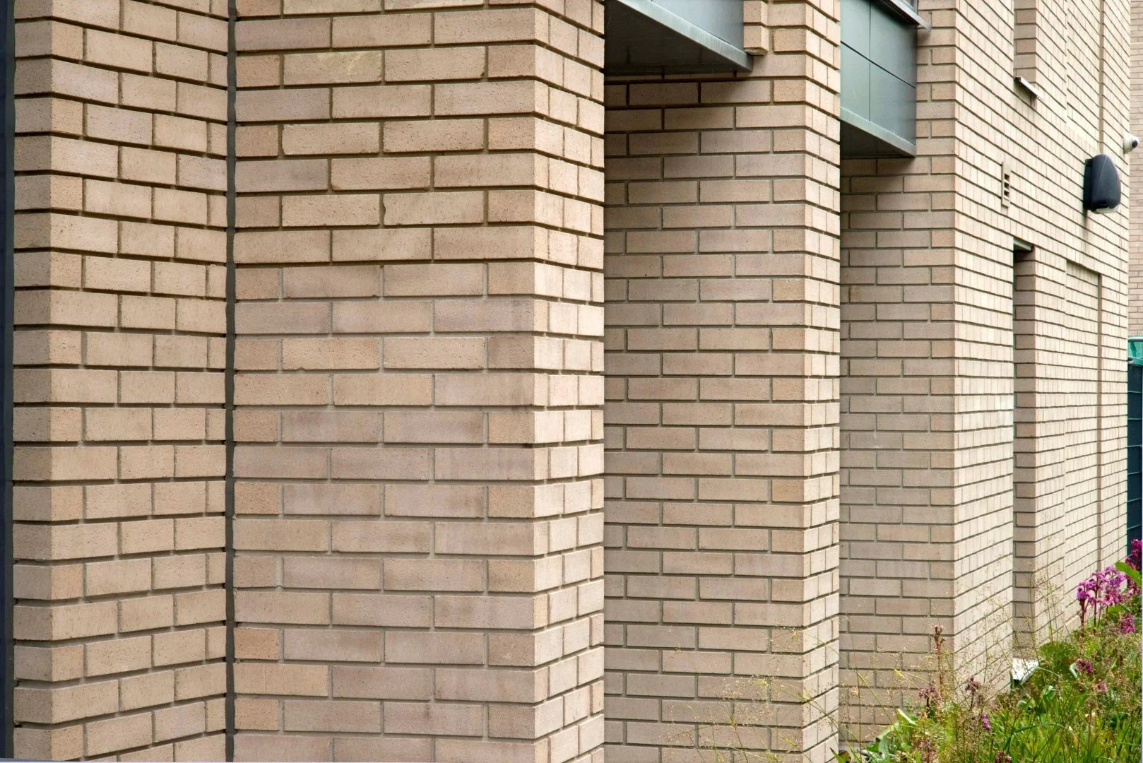 Carlton Windermere Grey Brick 65mm - Image 9